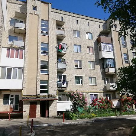 Тихая Квартира В Центре Ковеля Kovelʼ Exterior foto